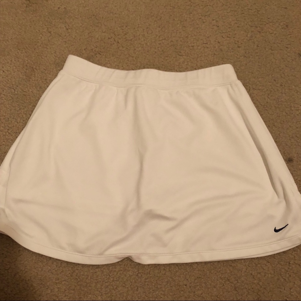 Girls size 16 Nike skort
